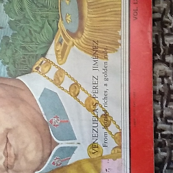 TIME  1955 Venezuela's Perez Jimenez..  VOL.LIX 92 pgs - Picture 5 of 11